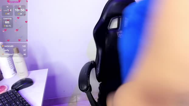 ThanaHaluff blowjob Webcam SHOW @ Cam4 24-12-2024