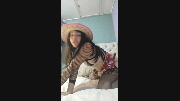 maitemiauu amateur Webcam SHOW @ Cam4 25-12-2024