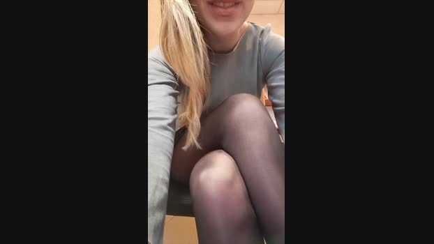 dzinblondi lickpussy Webcam SHOW @ Cam4 02-01-2025