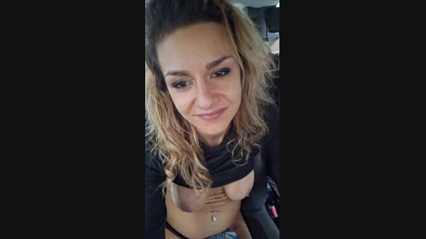 RomaDea deepthroa Webcam SHOW @ Cam4 03-01-2025
