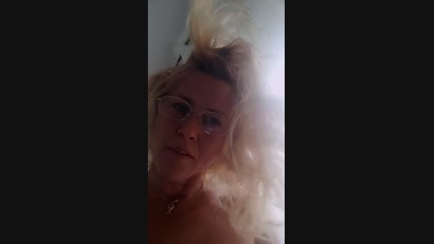stefycamy kissing Webcam SHOW @ Cam4 06-01-2025