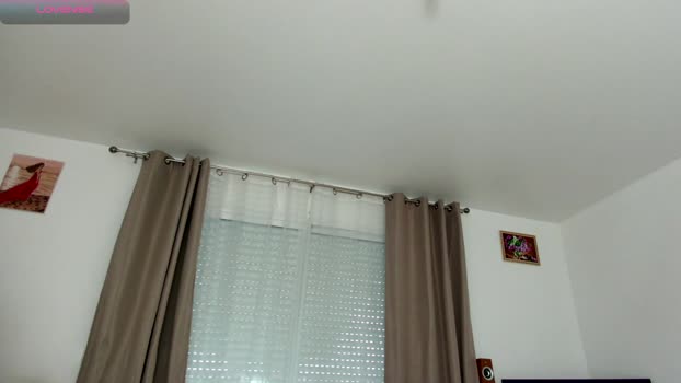 SquirtMadame jerkoff Webcam SHOW @ Cam4 08-01-2025