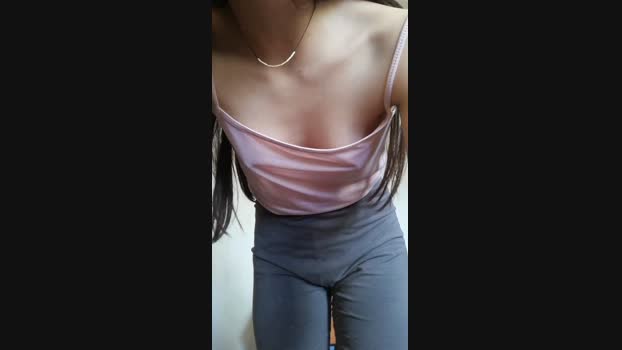 petitesantaslut Topless Webcam SHOW @ Cam4 07-01-2025