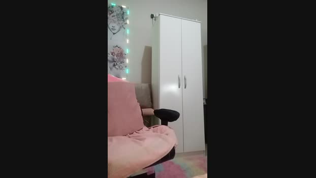 Irresistible34 kissing Webcam SHOW @ Cam4 09-01-2025