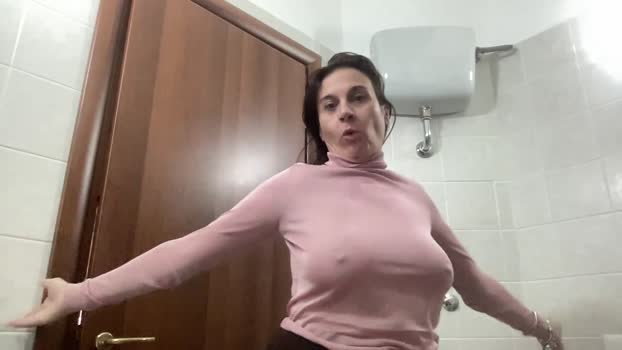 martinabigst kissing Webcam SHOW @ Cam4 10-01-2025