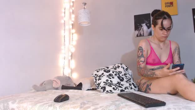 Kimandyuk spanking Webcam SHOW @ Cam4 13-01-2025