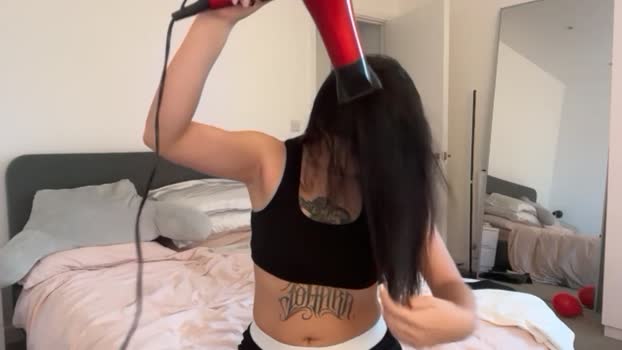 Friendzzone natural Webcam SHOW @ Cam4 17-01-2025