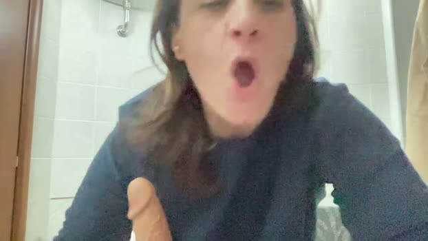 martinabigst beautiful Webcam SHOW @ Cam4 17-01-2025
