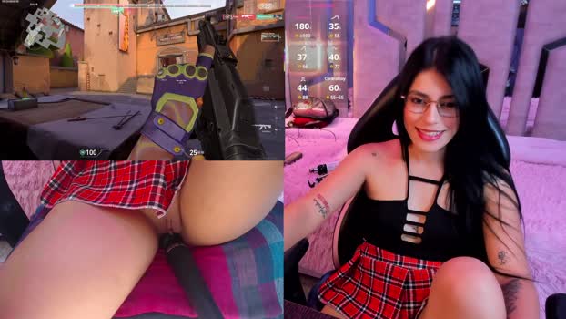 LindaCarrie legs Webcam SHOW @ Cam4 29-01-2025