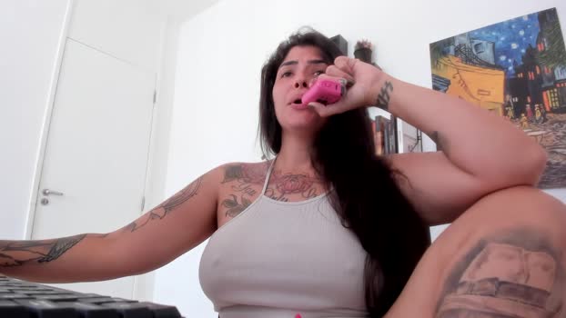 talimajesty bigass Webcam SHOW @ Cam4 01-02-2025
