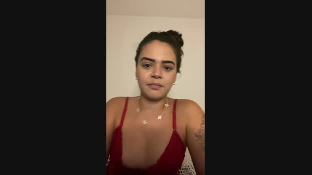 Rebeccaa99 kissing Webcam SHOW @ Cam4 02-02-2025