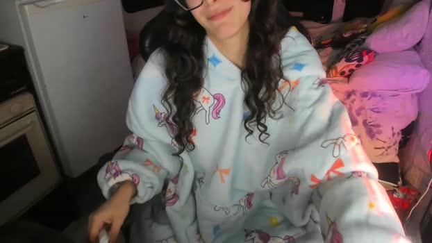 MartesBratty sexyfeet Webcam SHOW @ Cam4 04-02-2025