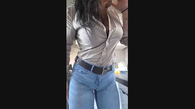 luxxe25 Webcam Webcam SHOW @ Cam4 05-02-2025