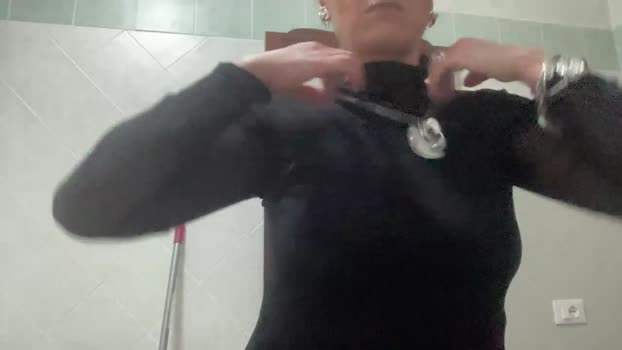 martinabigst spank Webcam SHOW @ Cam4 07-02-2025