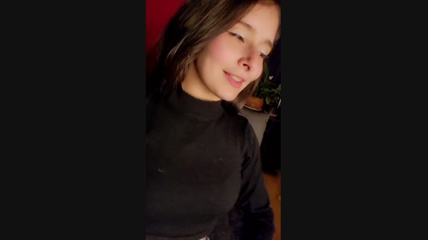 Roxannepiggy deep Webcam SHOW @ Cam4 09-02-2025