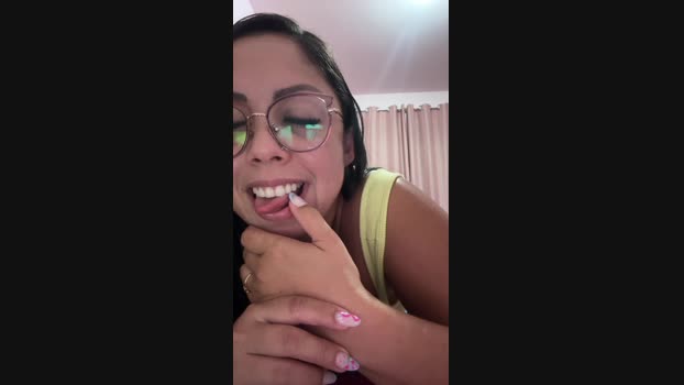 Renatinhaaaa lickpussy Webcam SHOW @ Cam4 19-02-2025