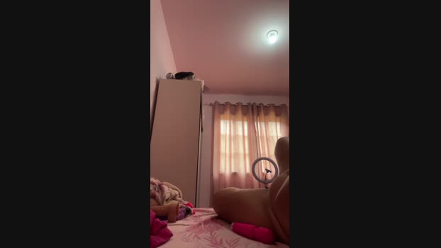 Renatinhaaaa fuckme Webcam SHOW @ Cam4 24-02-2025