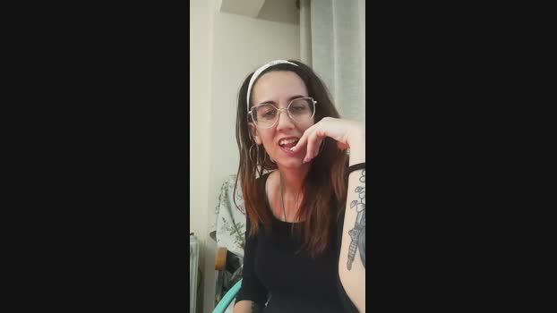 Mariposatoy natural Webcam SHOW @ Cam4 05-03-2025