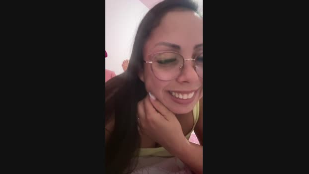 Renatinhaaaa sexyfeet Webcam SHOW @ Cam4 06-03-2025