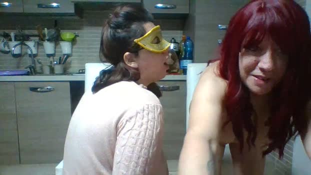 Carolyne2023 show Webcam SHOW @ Cam4 07-03-2025