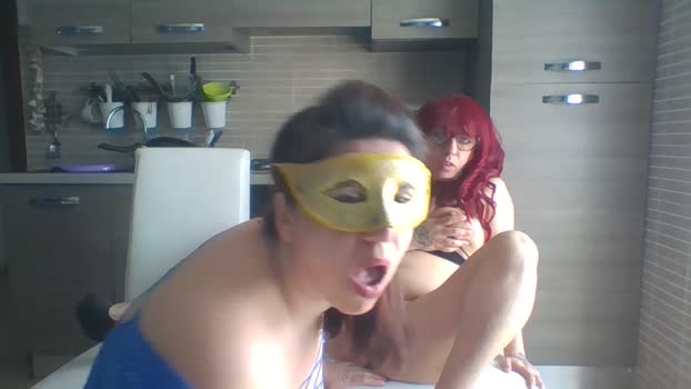 Carolyne2023 big Webcam SHOW @ Cam4 09-03-2025