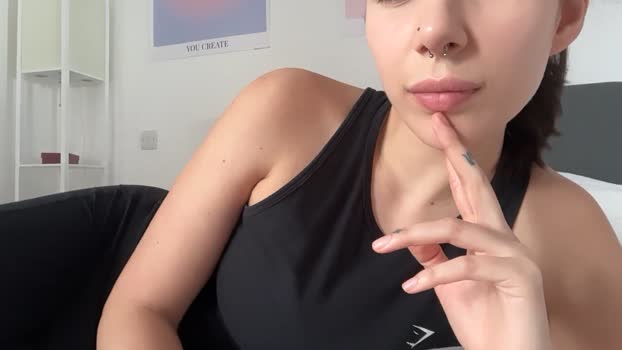 Friendzzone Porn Webcam SHOW @ Cam4 11-03-2025