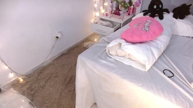Kimandyuk Ass Webcam SHOW @ Cam4 12-03-2025