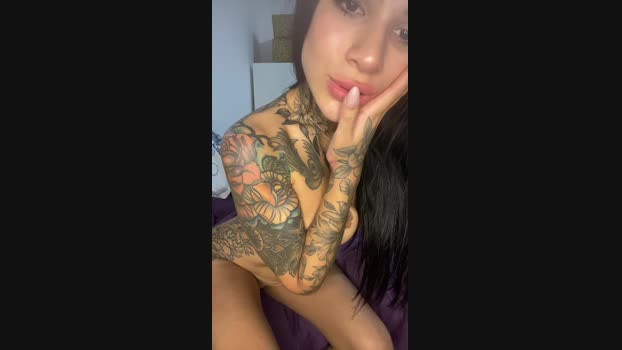 Giaxxx_ spank Webcam SHOW @ Cam4 03-04-2025