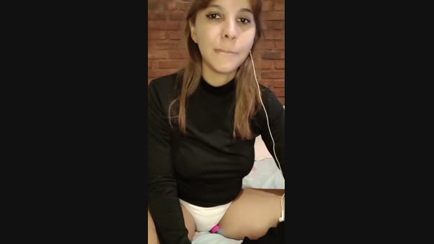 Apriilhot fuckass Webcam SHOW @ Cam4 05-04-2025