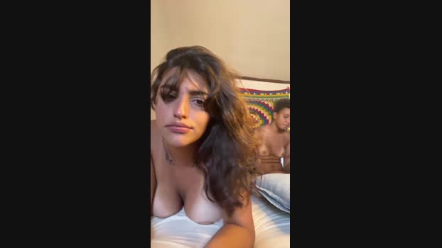 LatinasPair striptease Webcam SHOW @ Cam4 04-04-2025