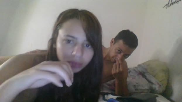 Mirellaoliveira play Webcam SHOW @ Cam4 09-04-2025