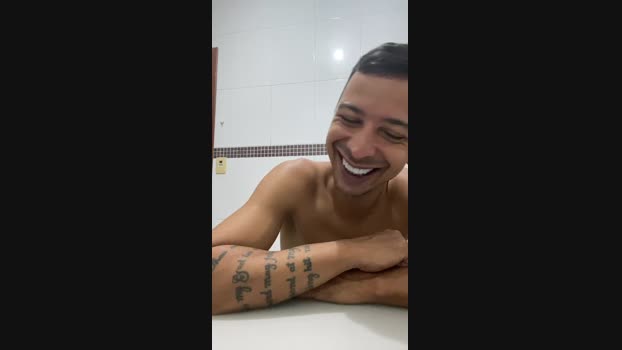 Mirellaoliveira natural Webcam SHOW @ Cam4 10-04-2025