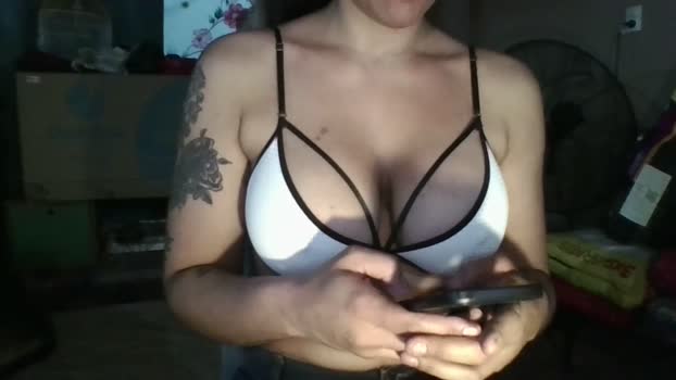 moro_arenita Download Webcam SHOW @ Cam4 13-04-2025