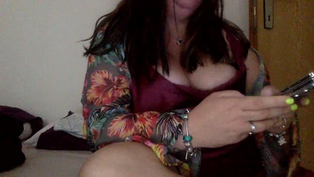 LaReginaNera boobs Webcam SHOW @ Cam4 15-04-2025