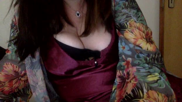 LaReginaNera fuckme Webcam SHOW @ Cam4 16-04-2025