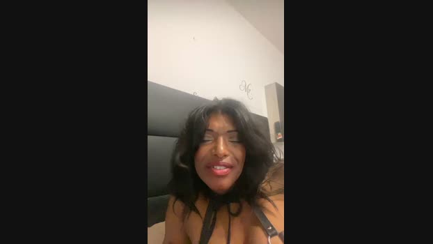 Belingtia naked Webcam SHOW @ Cam4 27-04-2025