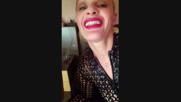 Isisytomy kiss Webcam SHOW @ Cam4 28-04-2025