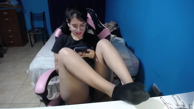 zzwei7 beauty Webcam SHOW @ Cam4 03-05-2025