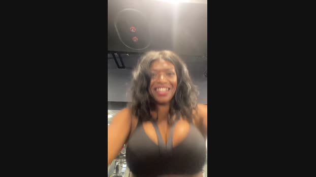 Belingtia Porn Webcam SHOW @ Cam4 05-05-2025