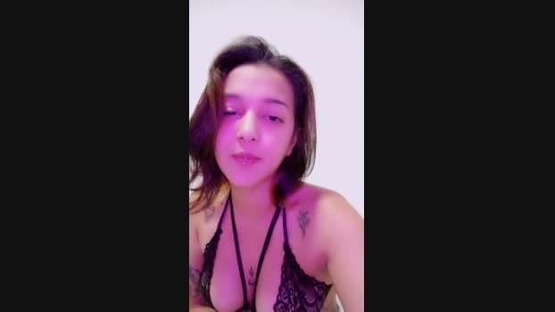 Sashmoon420 fingers Webcam SHOW @ Cam4 05-05-2025