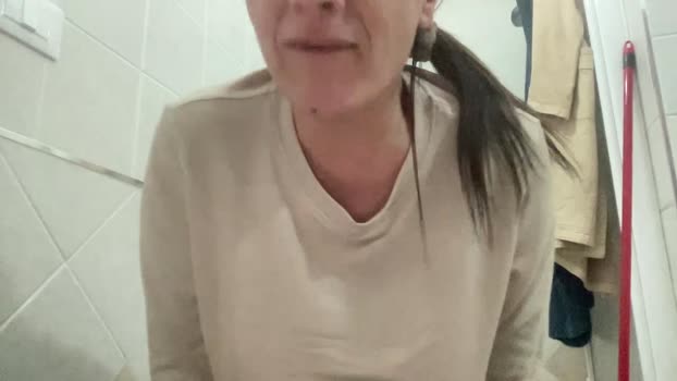 martinabigst fuckme Webcam SHOW @ Cam4 08-05-2025