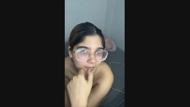 AliceP0 lick Webcam SHOW @ Cam4 13-05-2025