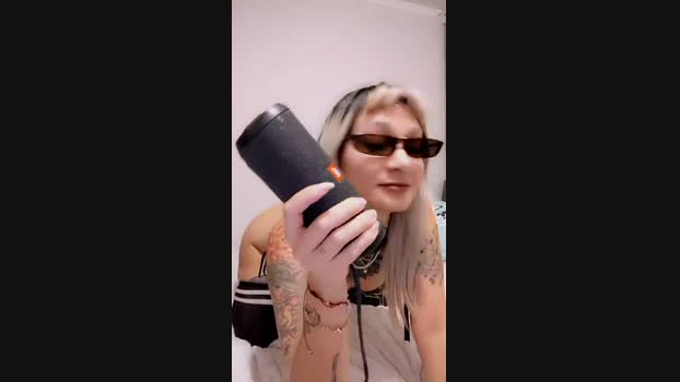 EroMiauEro beauty Webcam SHOW @ Cam4 15-05-2025