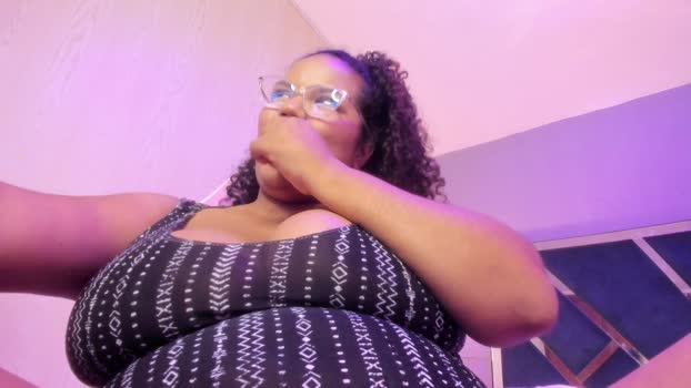 MhiaRey kinky Webcam SHOW @ Cam4 06-06-2025