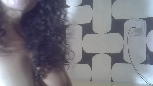 leticiaquer Video Webcam SHOW @ Cam4 15-06-2025
