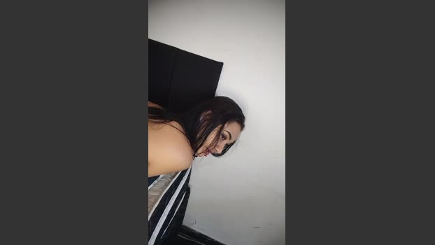 Bruninha04 lick Webcam SHOW @ Cam4 04-07-2025