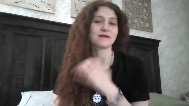 QueenCrimson playtime Webcam SHOW @ Cam4 06-07-2025