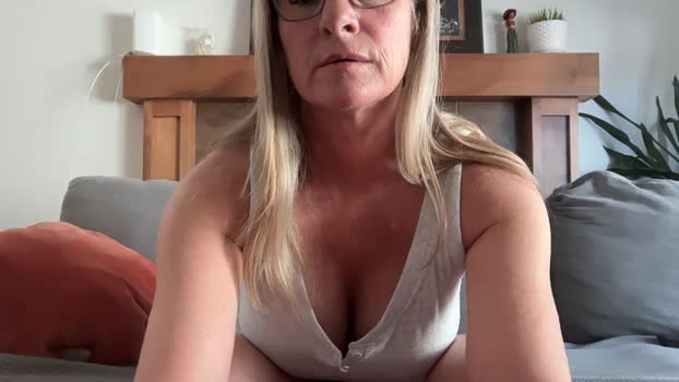 DDD_frenchlove Download Webcam SHOW @ Cam4 07-07-2025