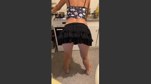 Lapetitesoumis oral Webcam SHOW @ Cam4 20-07-2025