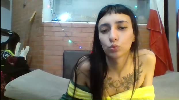Chanell_19 deepthroat Webcam SHOW @ Cam4 01-08-2025